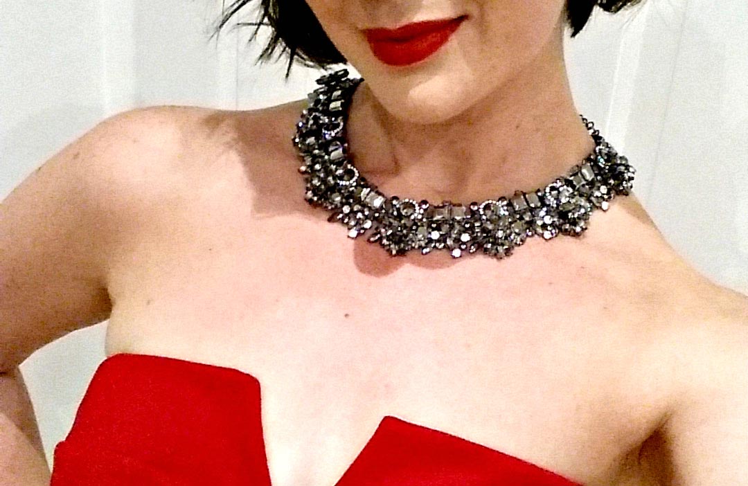 statement-jewellery-8-statement-necklace-red